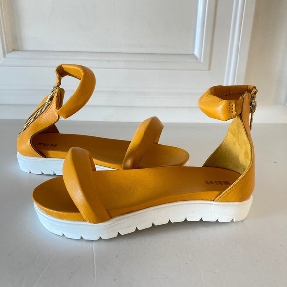 NWOT Maeve Puffy Sport Yellow Leather Sandals Sz 37 - Picture 1 of 8